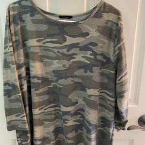 Camo x-large shirt/dress